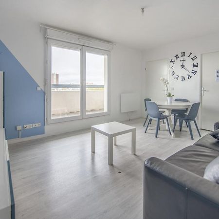 Bel Appartement De 2 Chambres A 40 Min De Paris Courcouronnes Kültér fotó