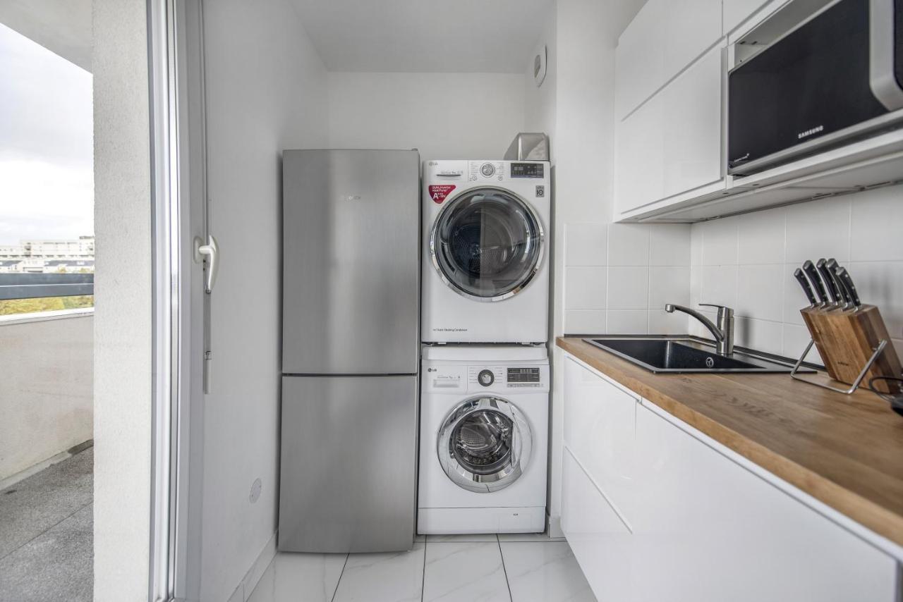 Bel Appartement De 2 Chambres A 40 Min De Paris Courcouronnes Kültér fotó