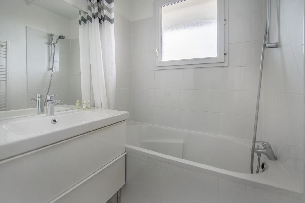Bel Appartement De 2 Chambres A 40 Min De Paris Courcouronnes Kültér fotó